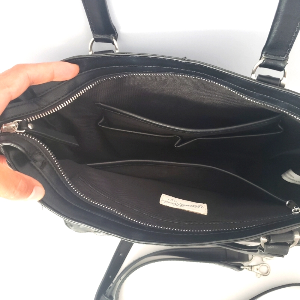 Universal Thread Black Shoulder and Handbag - Picture 4 of 6